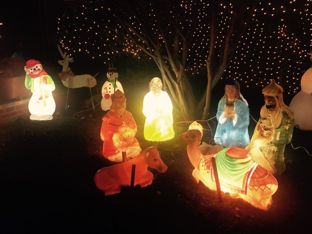 Festively bonkers: Welcome to the Dyker Heights Christmas light show ...