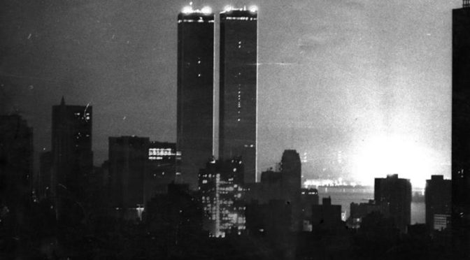 15 years ago: Northeast blackout plunges NYC into darkness (PHOTOS